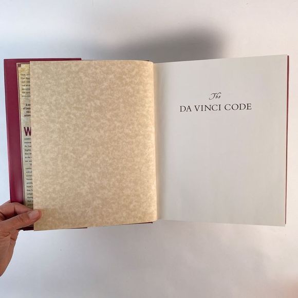 2/$30 -  The Da Vinci Code - Special Illustrated Edition by Dan Brown - Picture 8 of 16